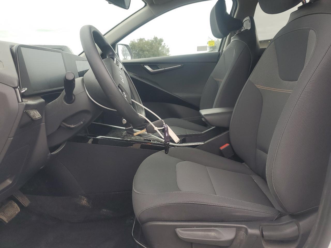 2024 Kia Niro Lx - Image 7