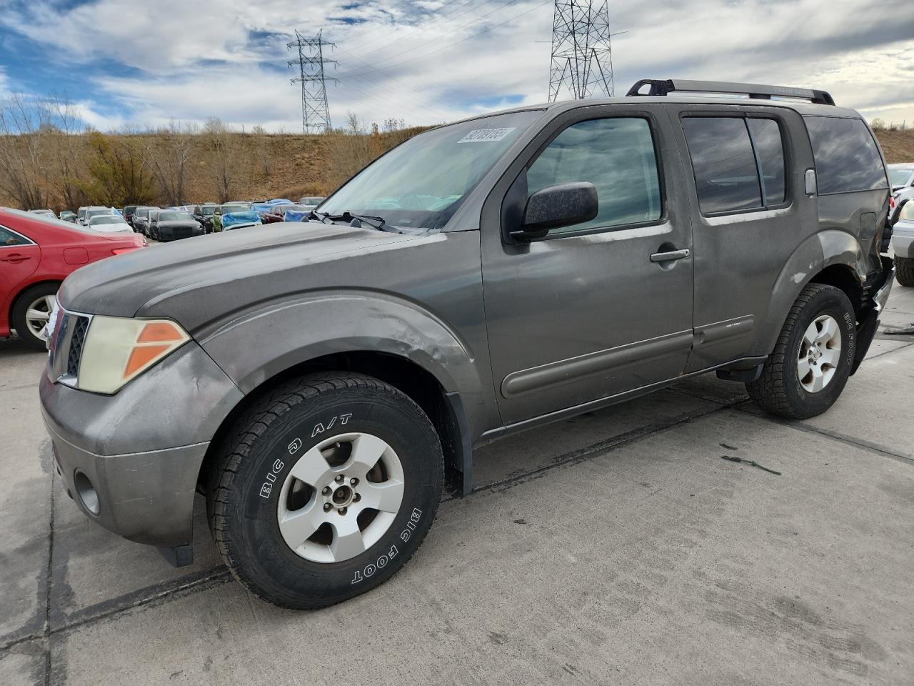 2005 Nissan Pathfinder Le