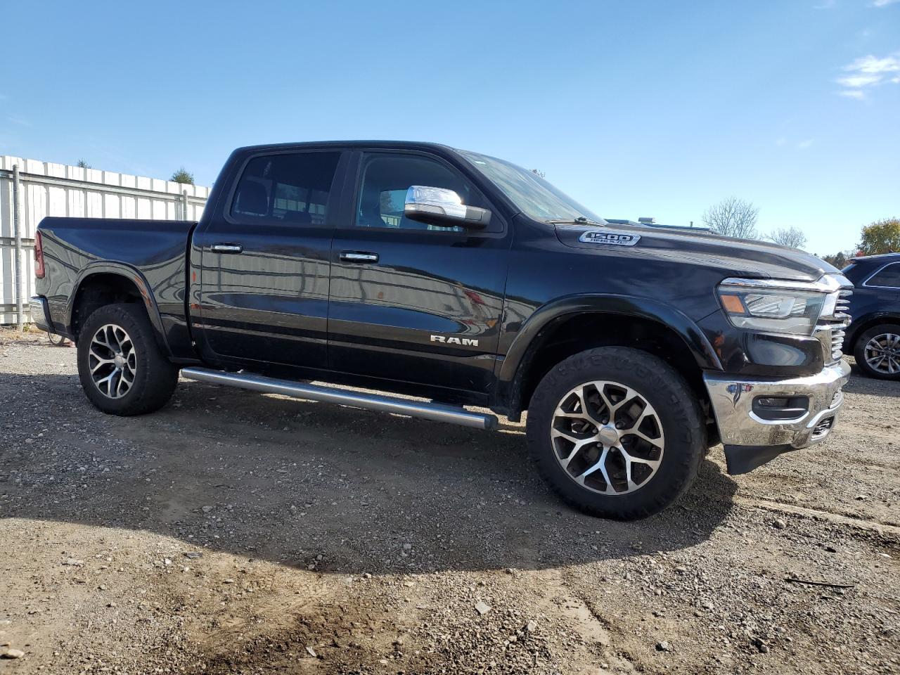 2019 Ram 1500 Laramie - Фото 4
