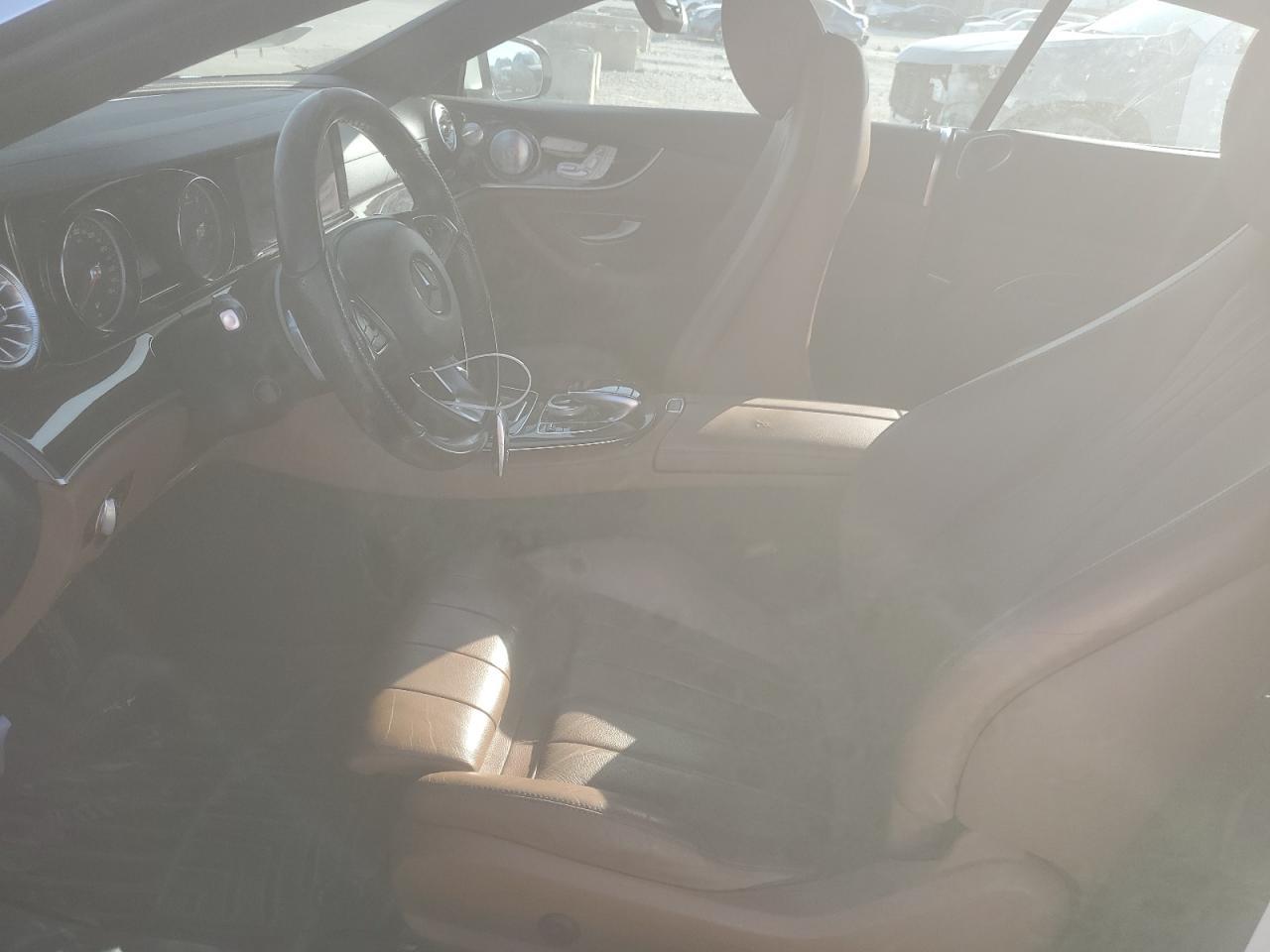 2018 Mercedes-Benz E 400 4Matic - Фото 7