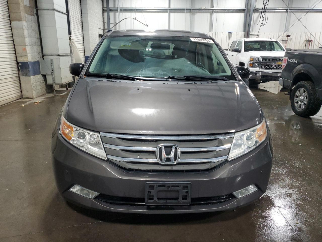 2013 Honda Odyssey Touring - Фото 5