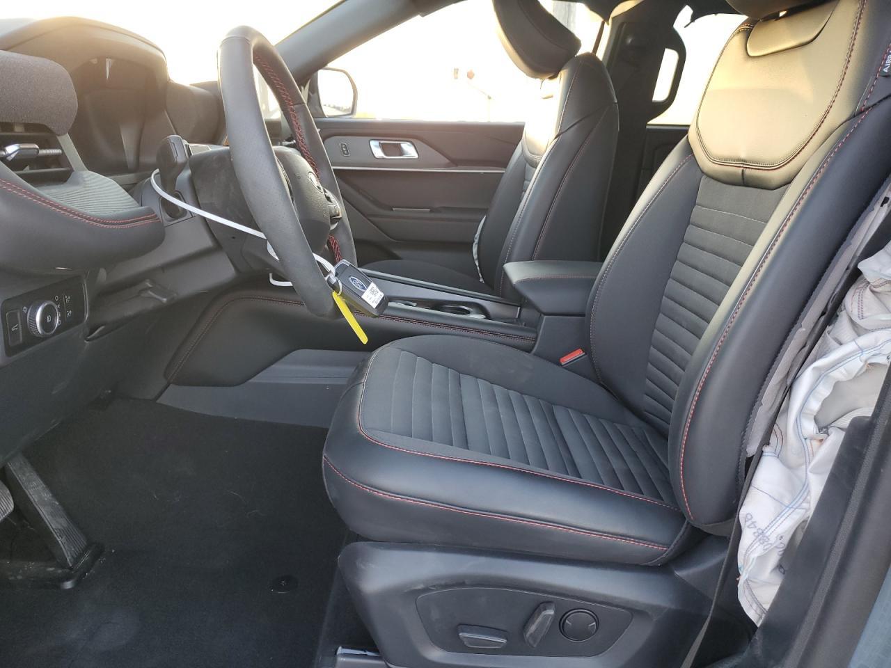 2025 Ford Explorer St-Line - Фото 7