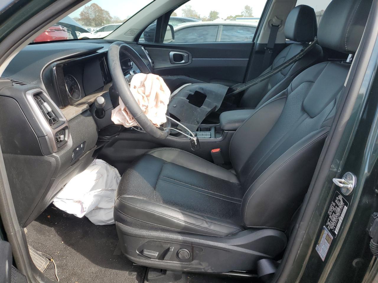 2023 Kia Sorento S - Image 7