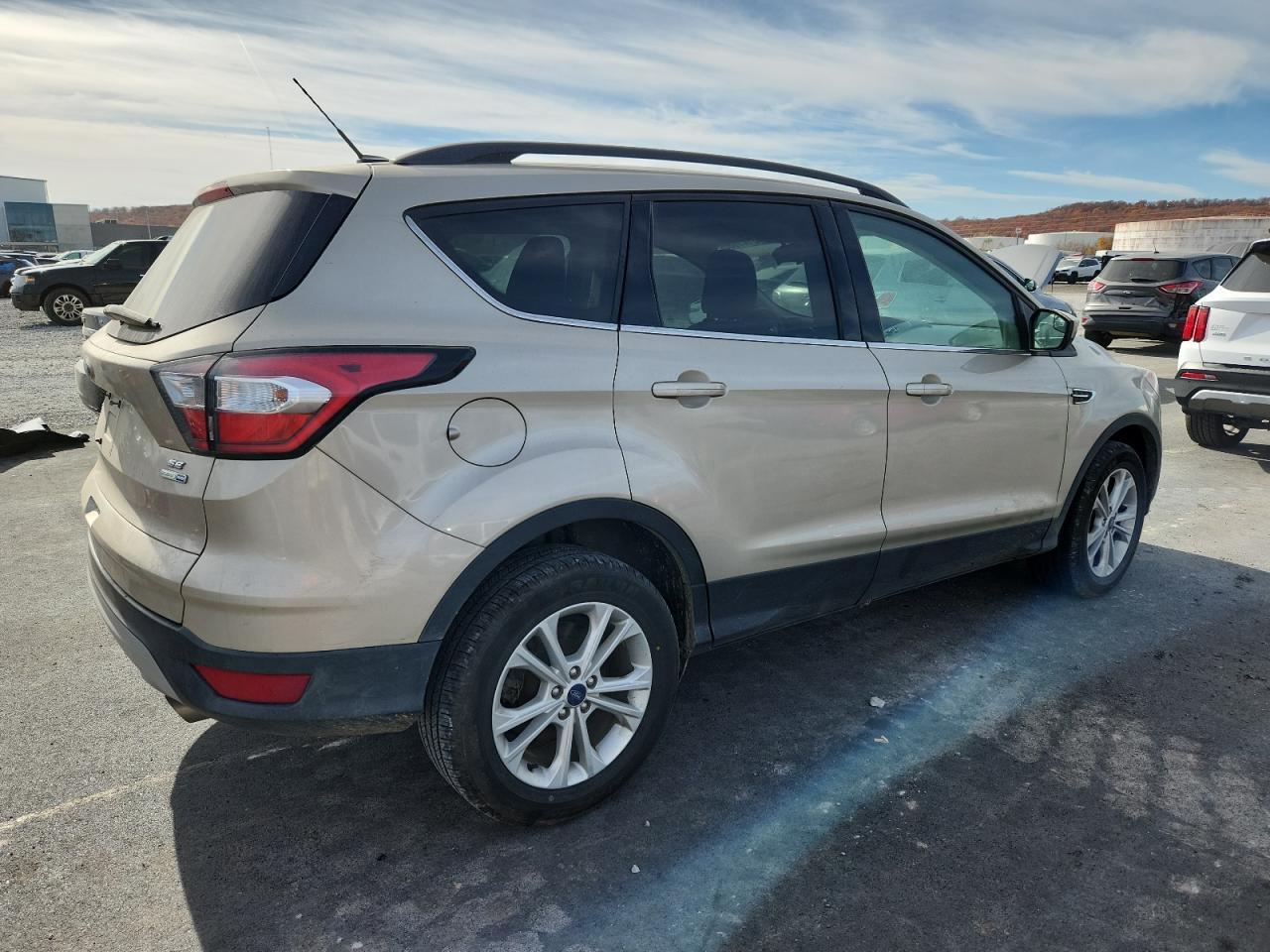 2018 Ford Escape Se - Фото 3