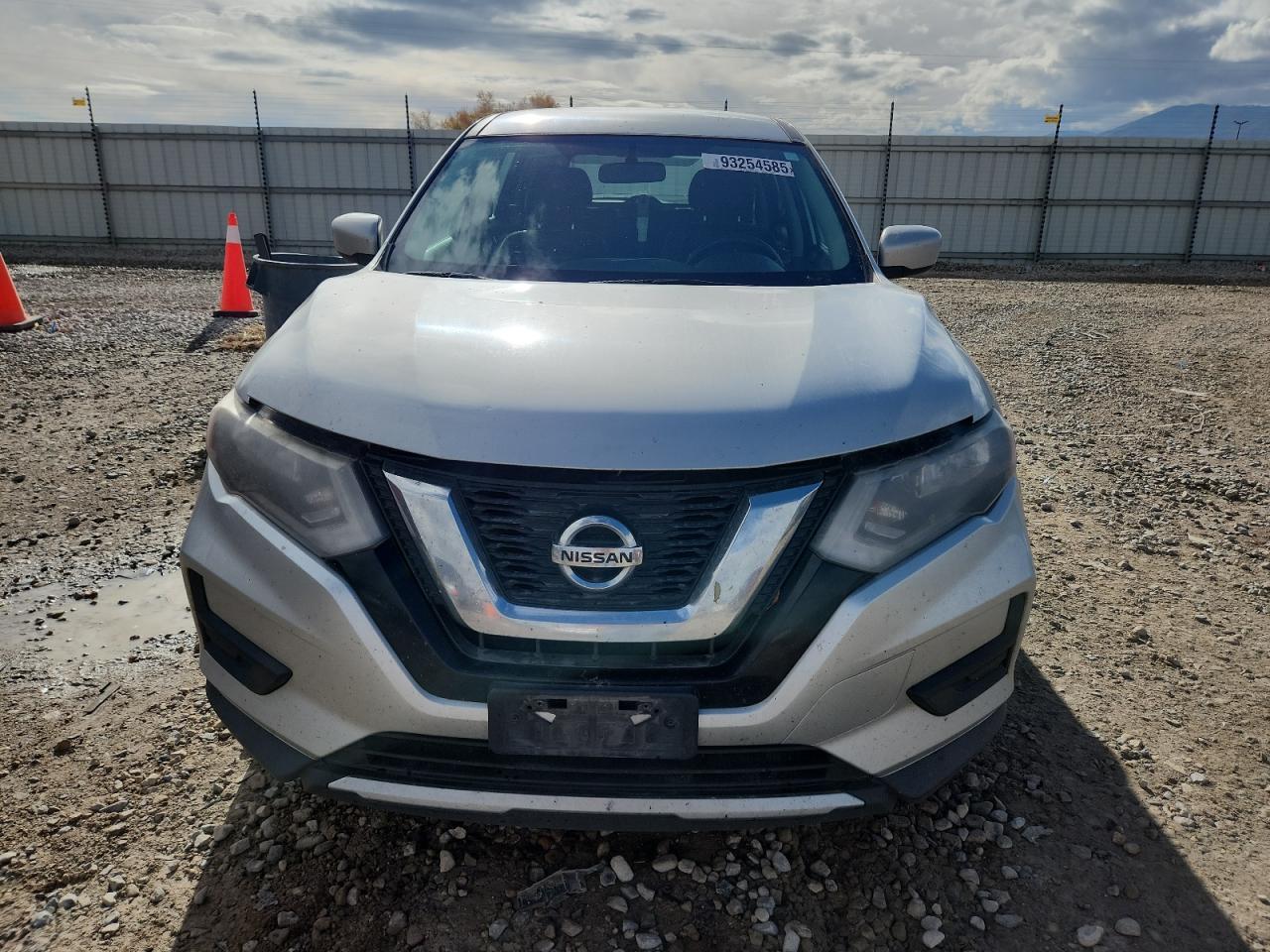 2017 Nissan Rogue S - Фото 5