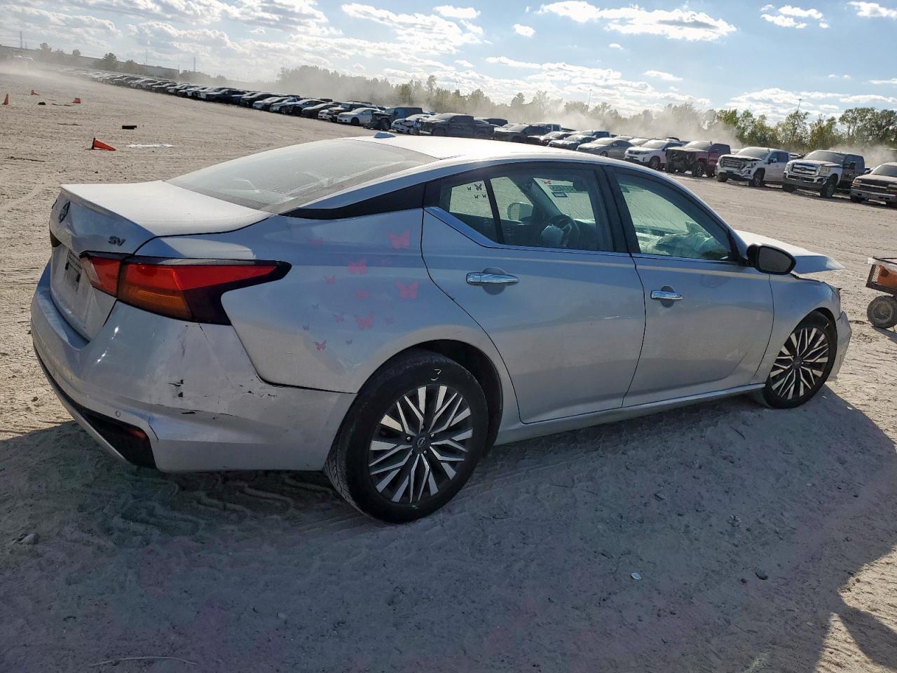 2024 Nissan Altima Sv - Фото 3