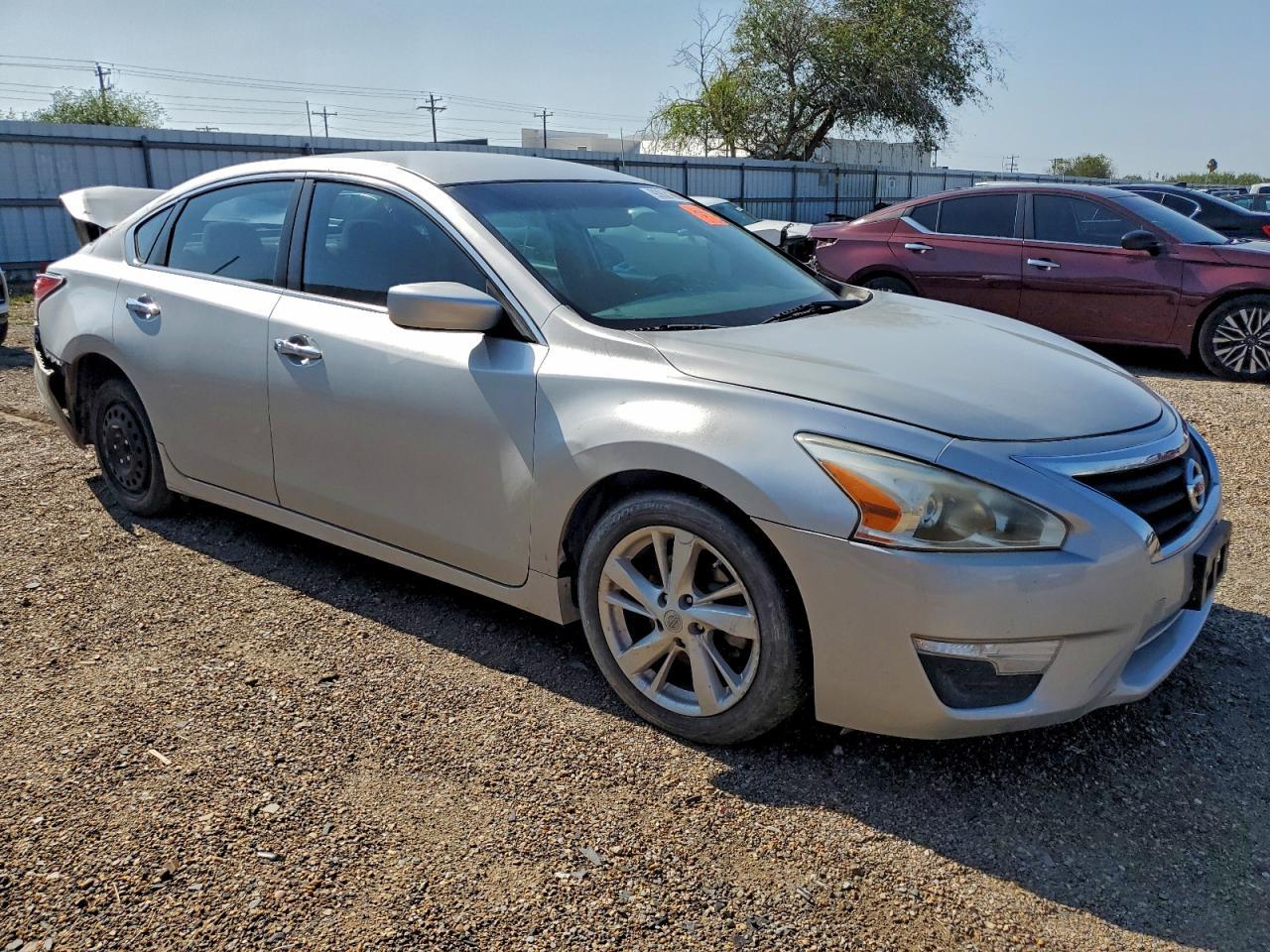 2014 Nissan Altima 2.5 - Фото 4