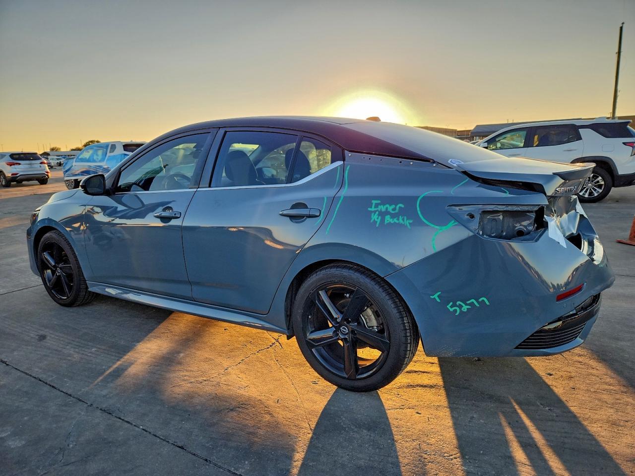 2024 Nissan Sentra Sr - Image 2