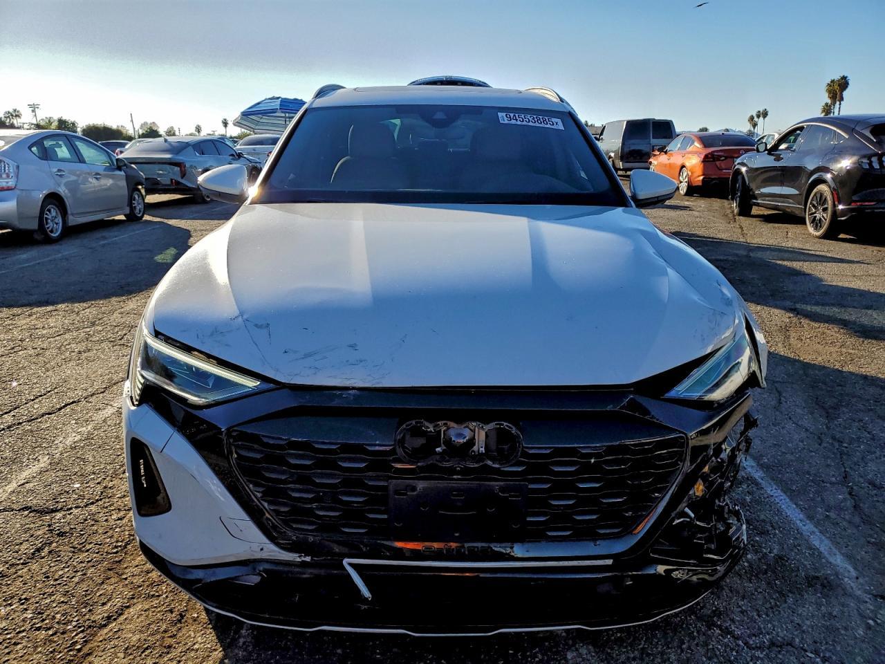 2024 Audi Q8 E-Tron Prestige - Фото 5