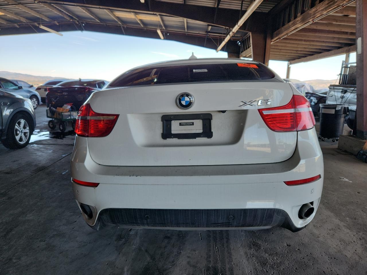 2012 BMW X6 xDrive35I - Image 6