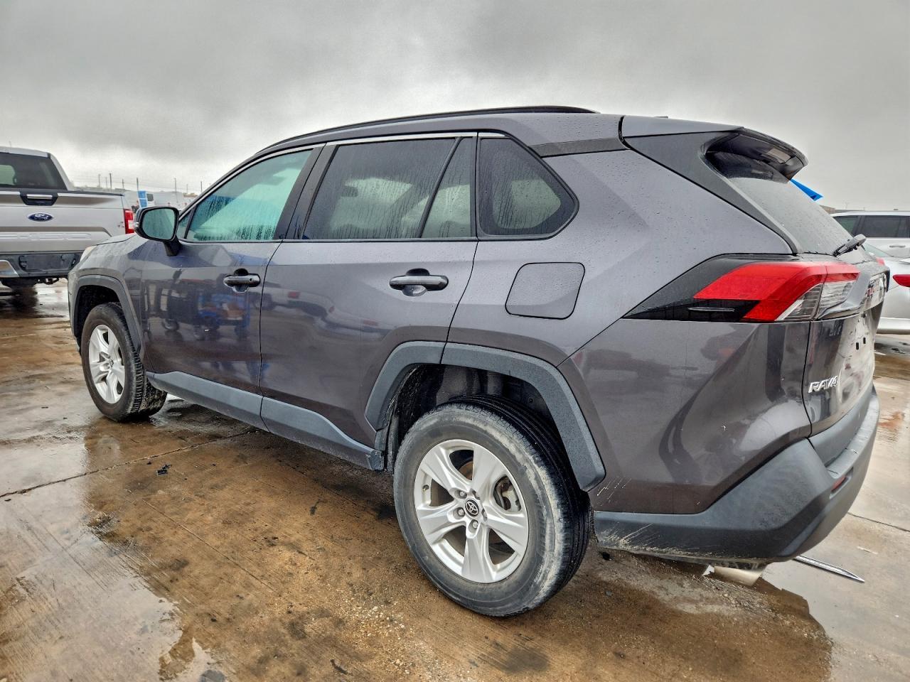 2021 Toyota Rav4 Xle - Фото 2