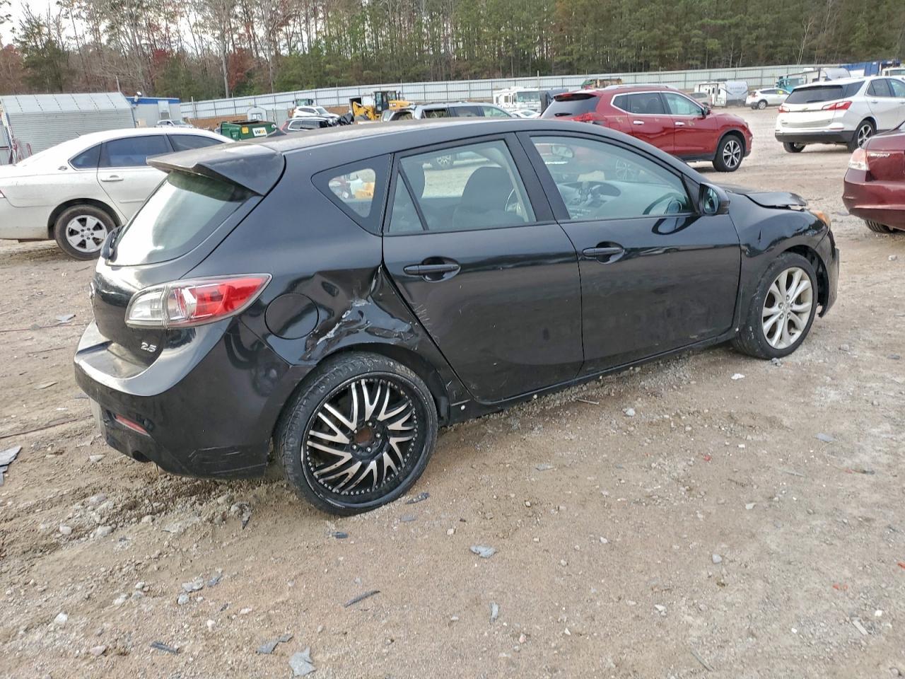 2010 Mazda 3 S - Фото 3