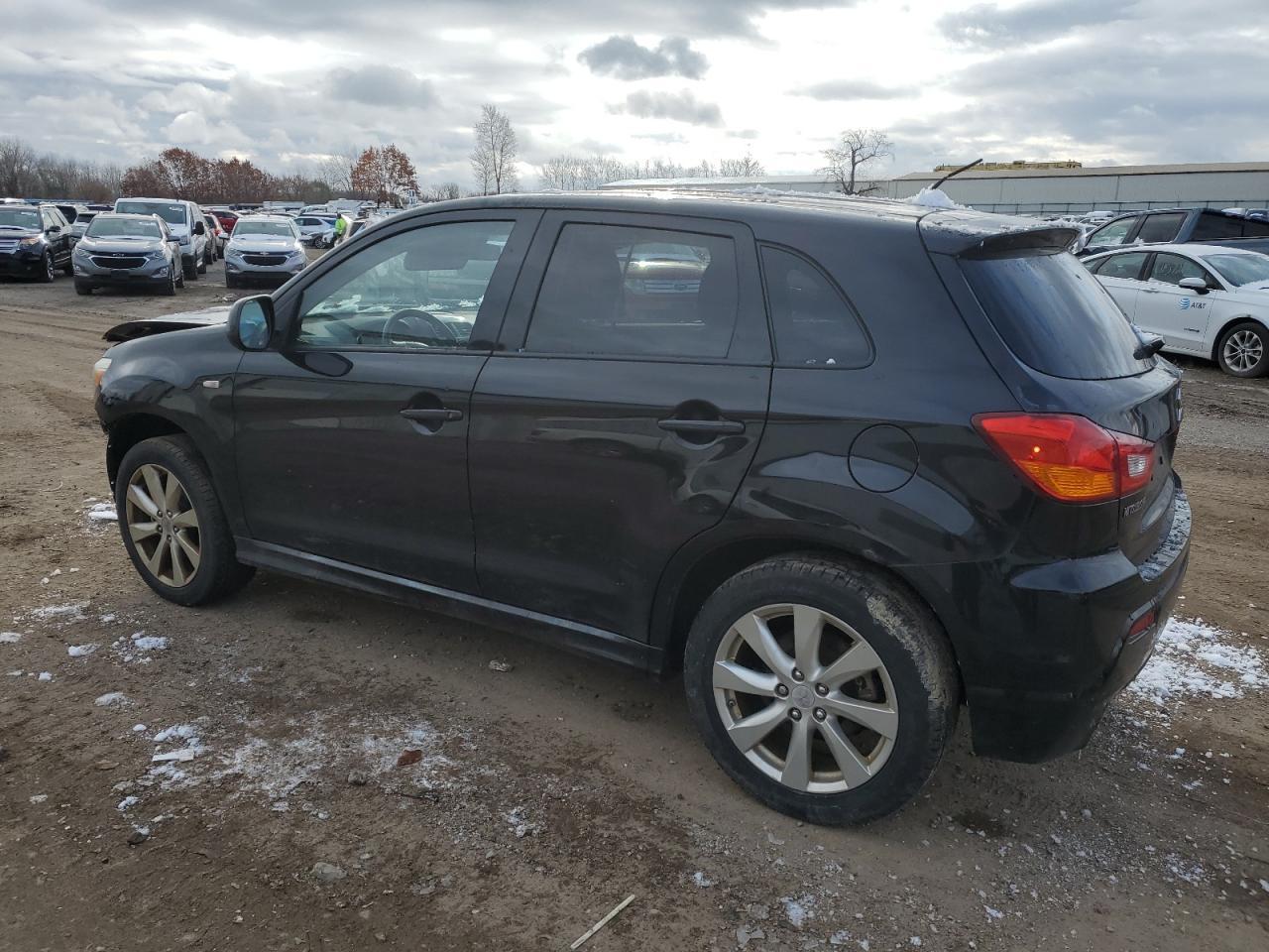 2012 Mitsubishi Outlander Sport Se - Фото 2