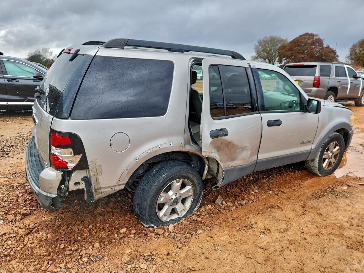 2006 Ford Explorer Xlt - Фото 3