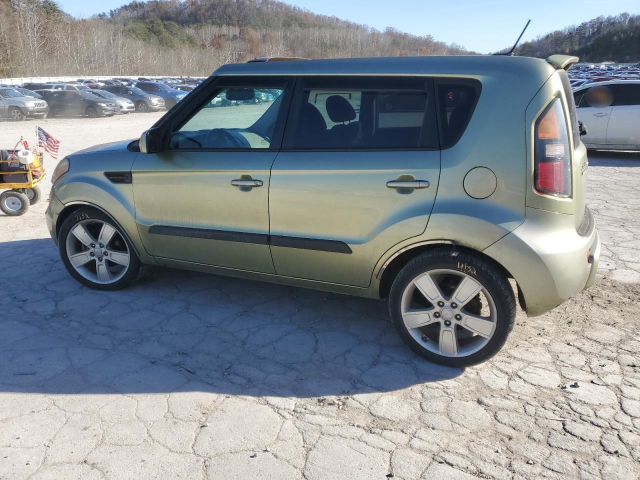 2011 Kia Soul - Image 2