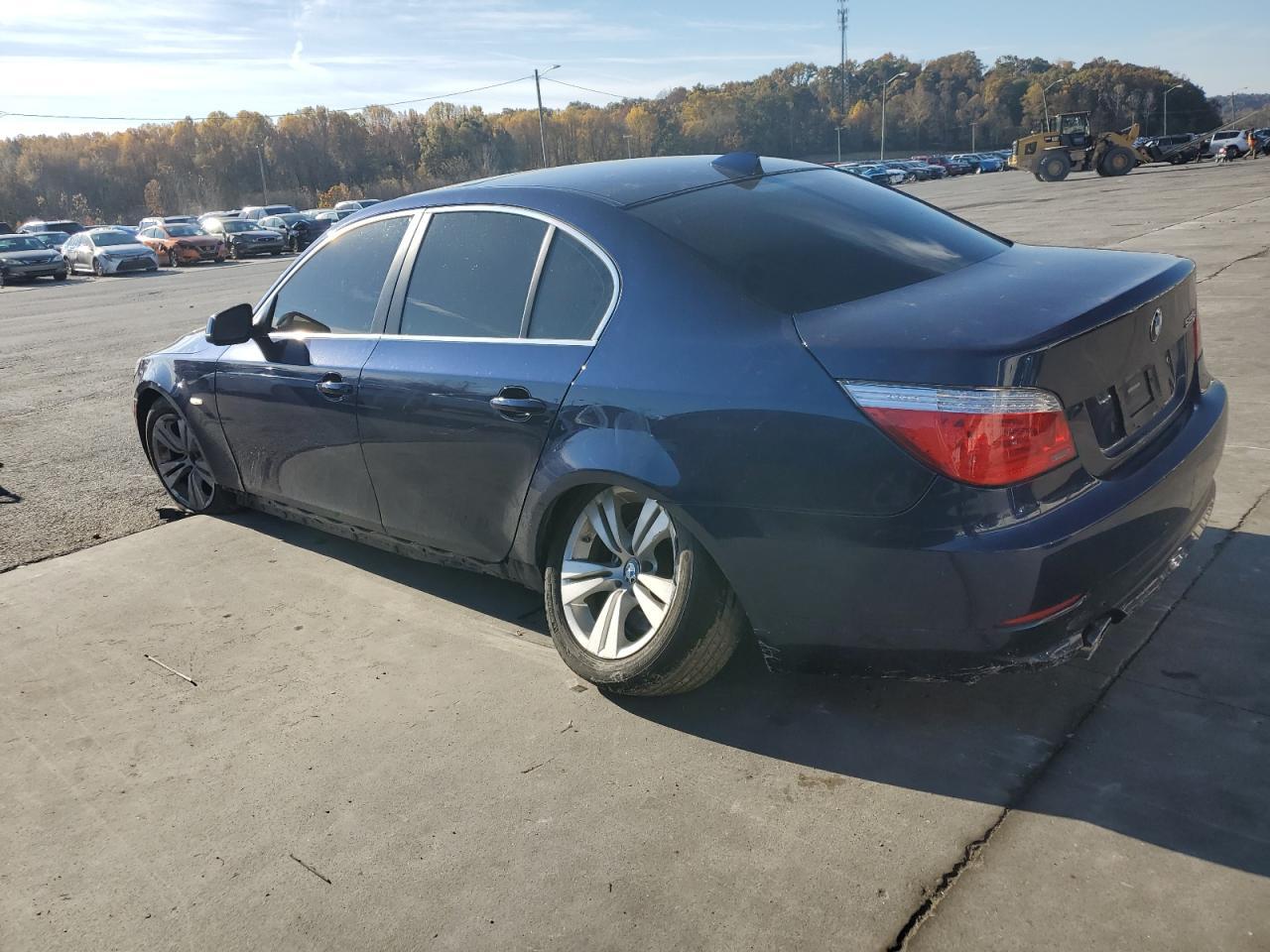 2010 BMW 528 I - Фото 2