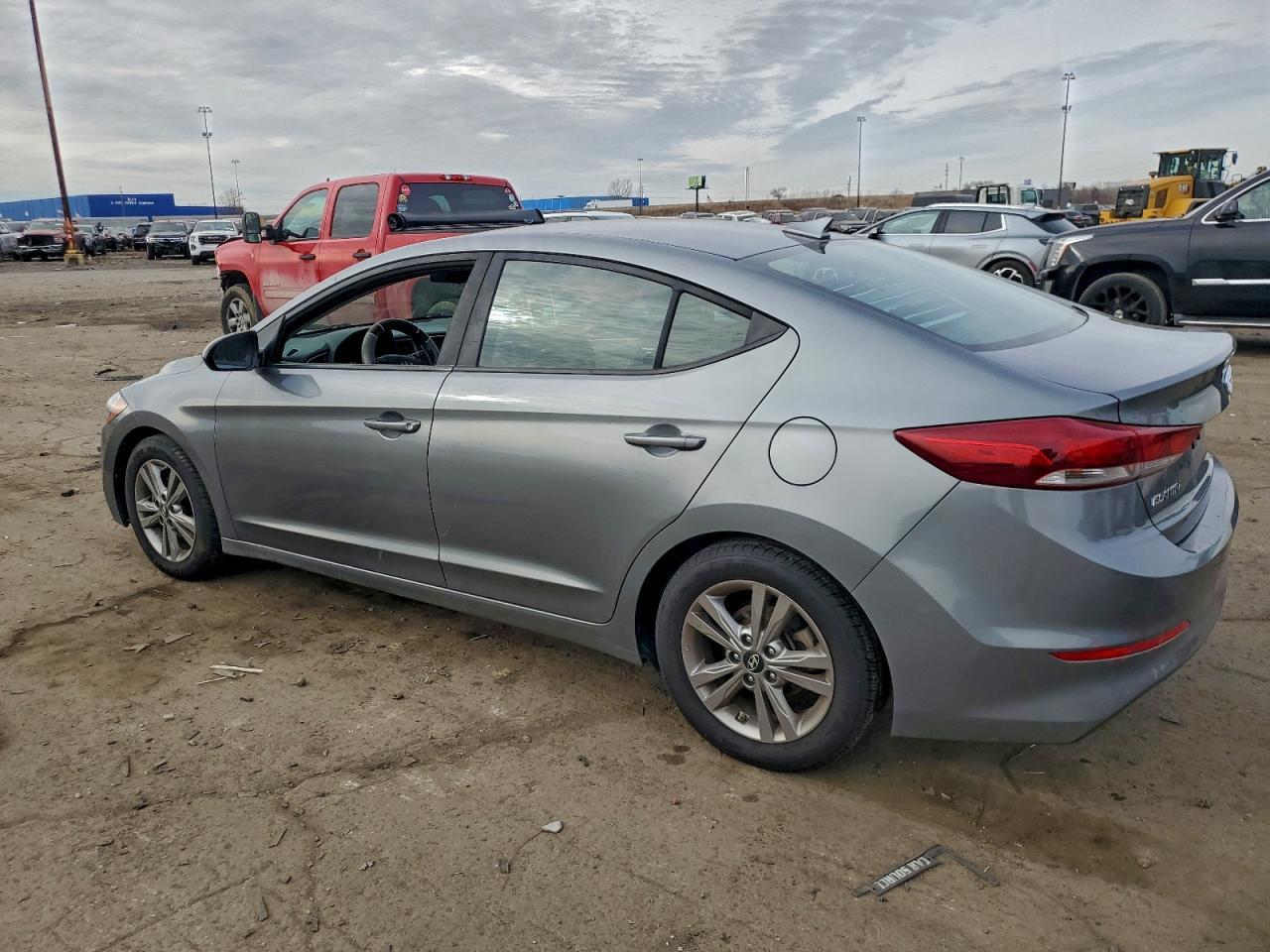 2018 Hyundai Elantra Sel - Фото 2