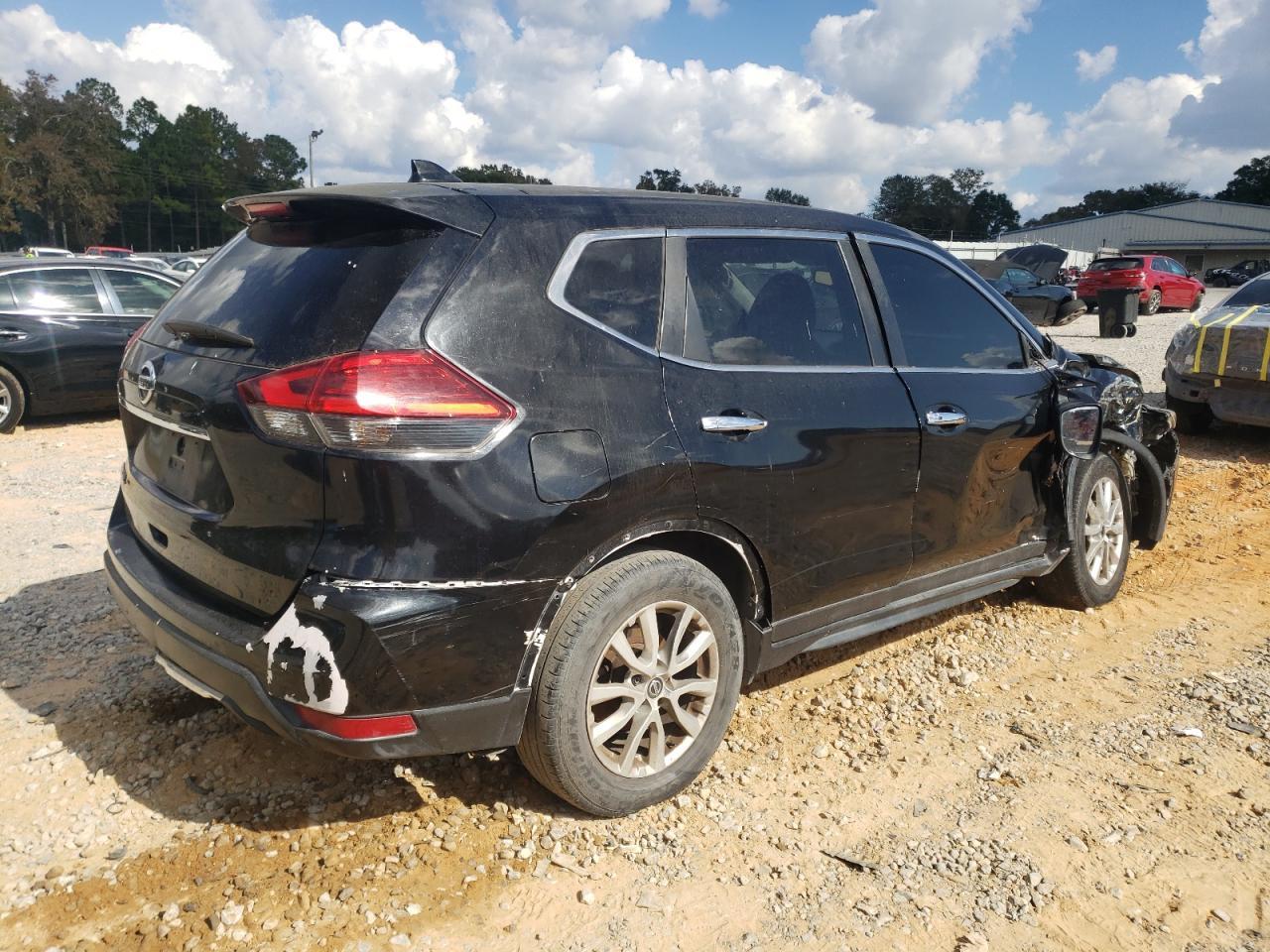 2018 Nissan Rogue - Фото 3