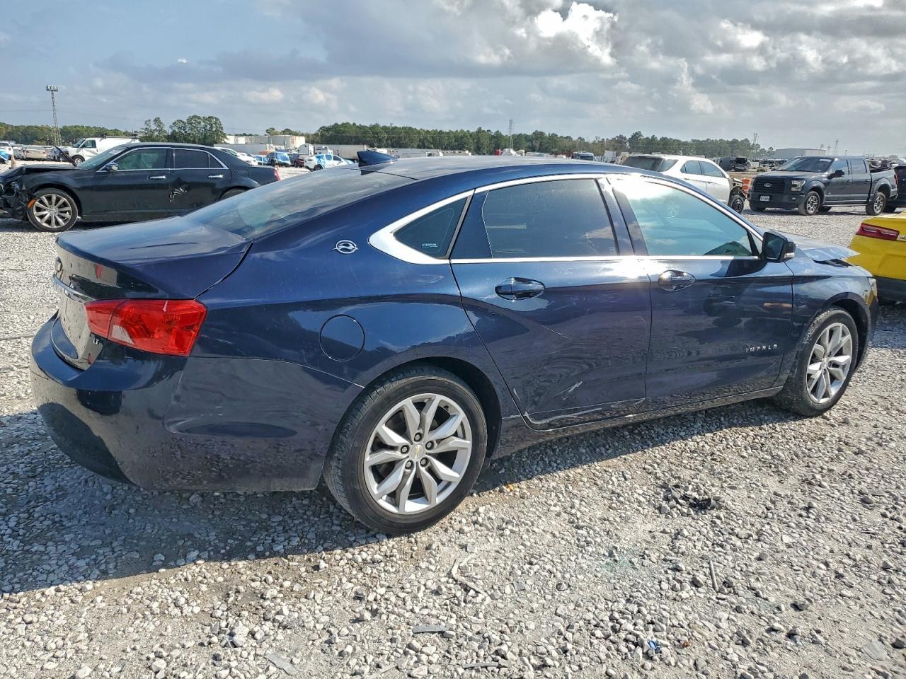 2016 Chevrolet Impala Lt - Фото 3