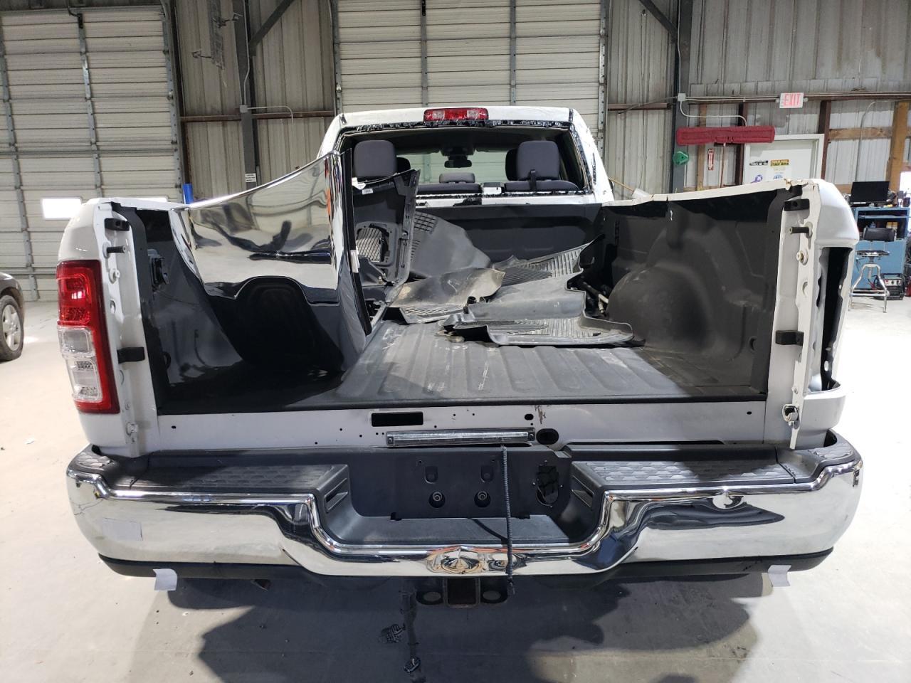 2019 Ram 3500 Big Horn - Фото 6