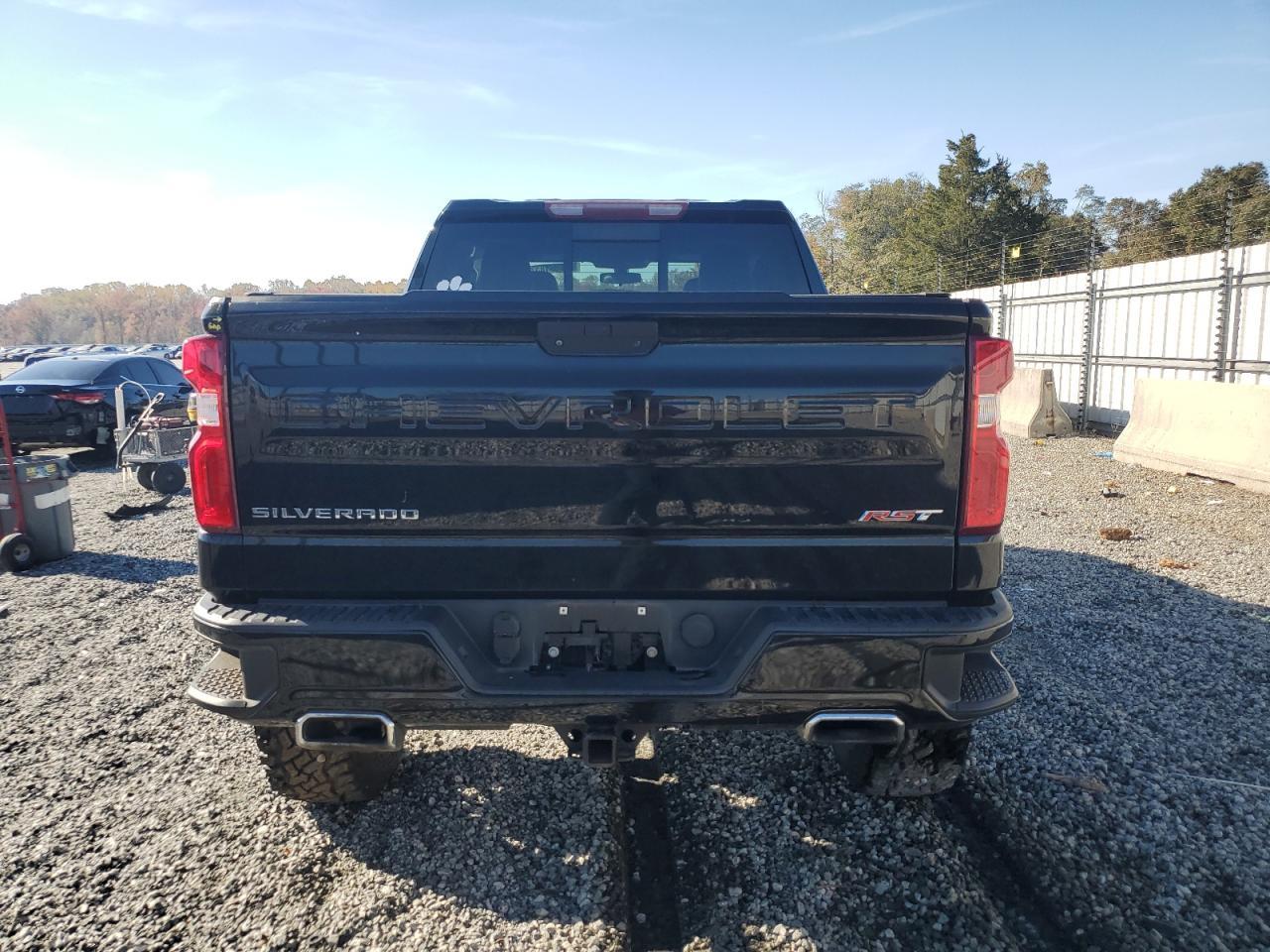 2021 Chevrolet Silverado K1500 Rst - Фото 6