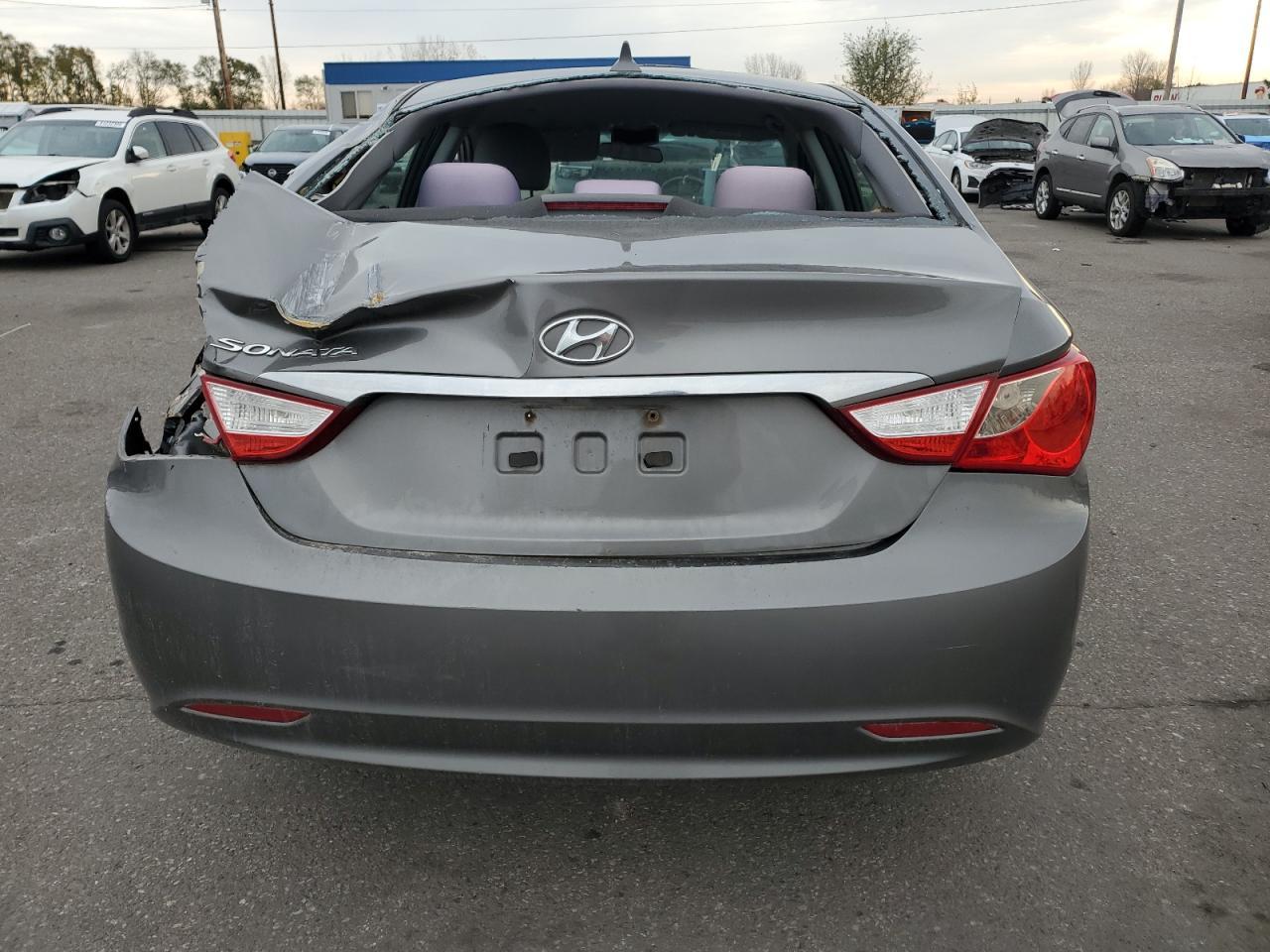 2011 Hyundai Sonata Gls - Фото 6