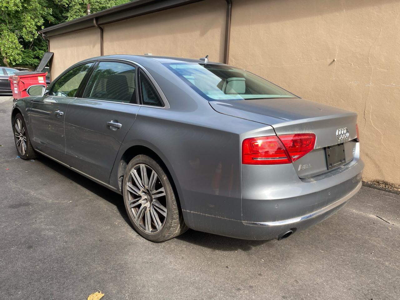 2011 Audi A8 L Quattro - Фото 3