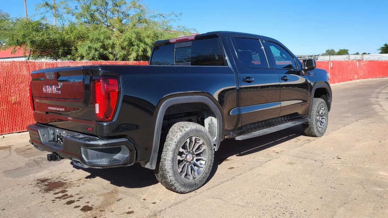 2021 GMC Sierra K1500 At4 - Фото 4