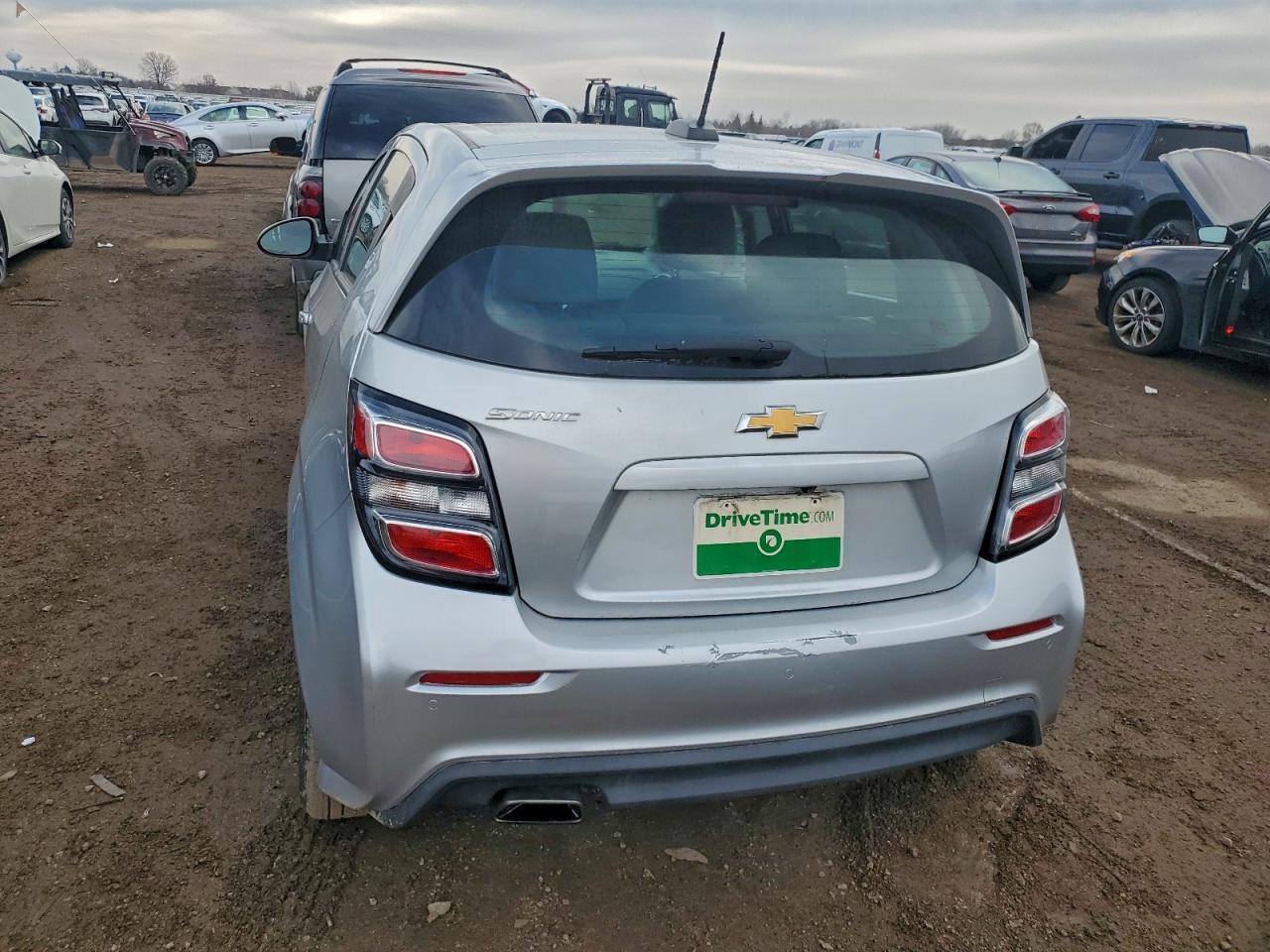 2020 Chevrolet Sonic - Image 6