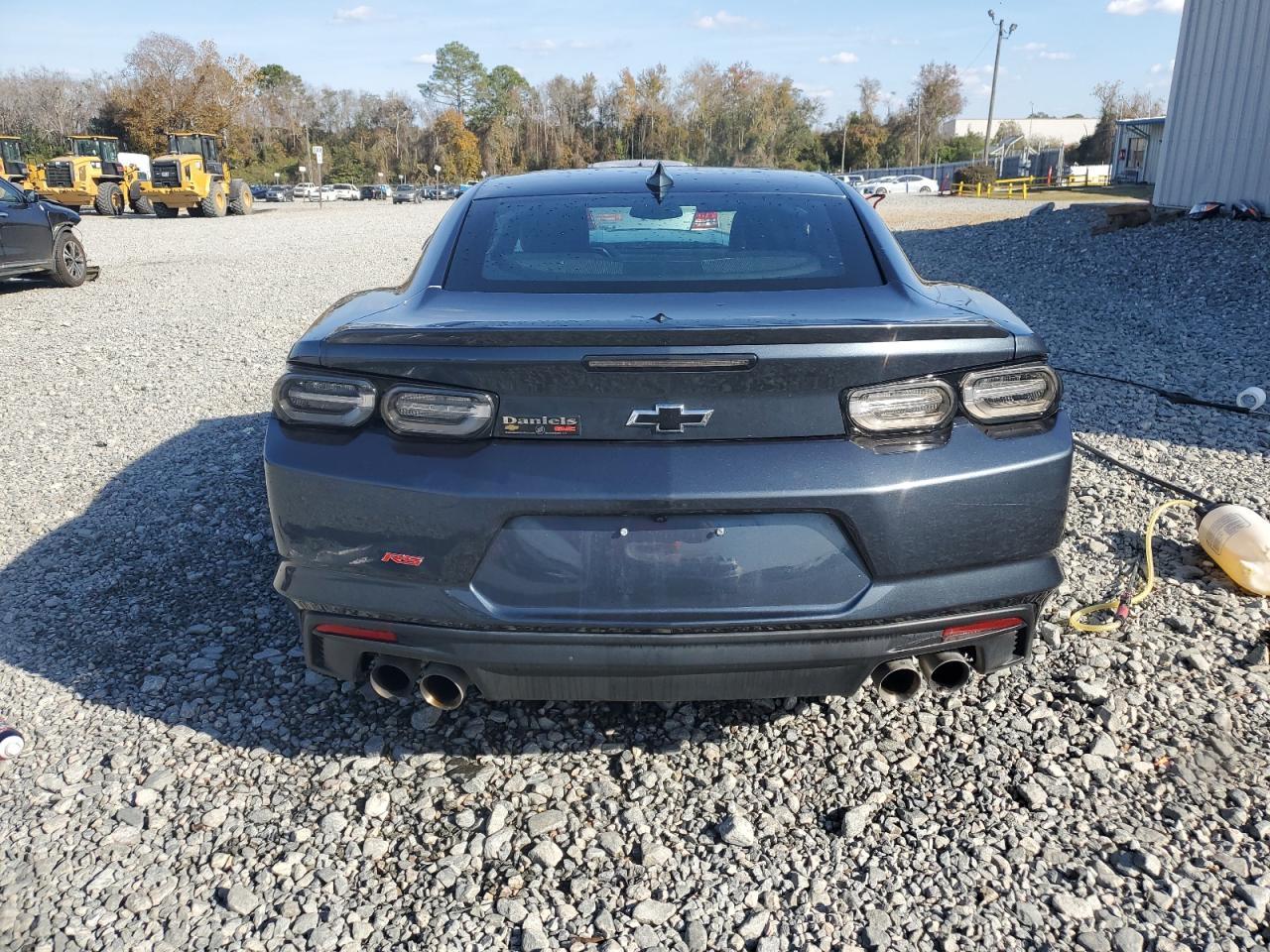 2023 Chevrolet Camaro Lt1 - Image 6
