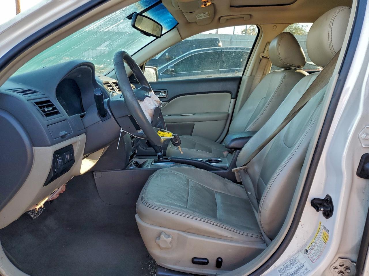 2010 Ford Fusion Hybrid - Фото 7