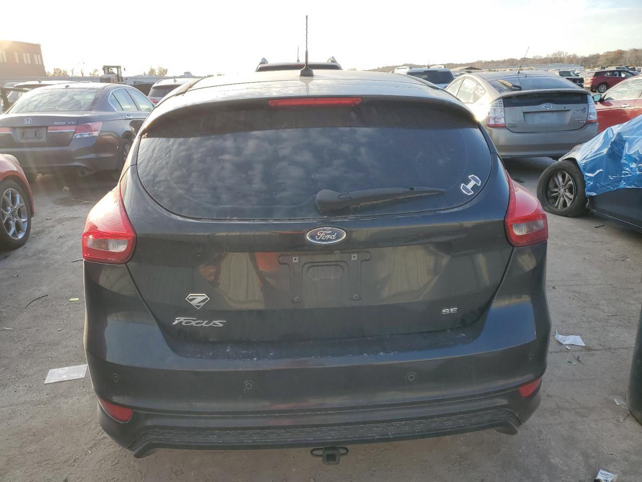 2015 Ford Focus Se - Фото 6