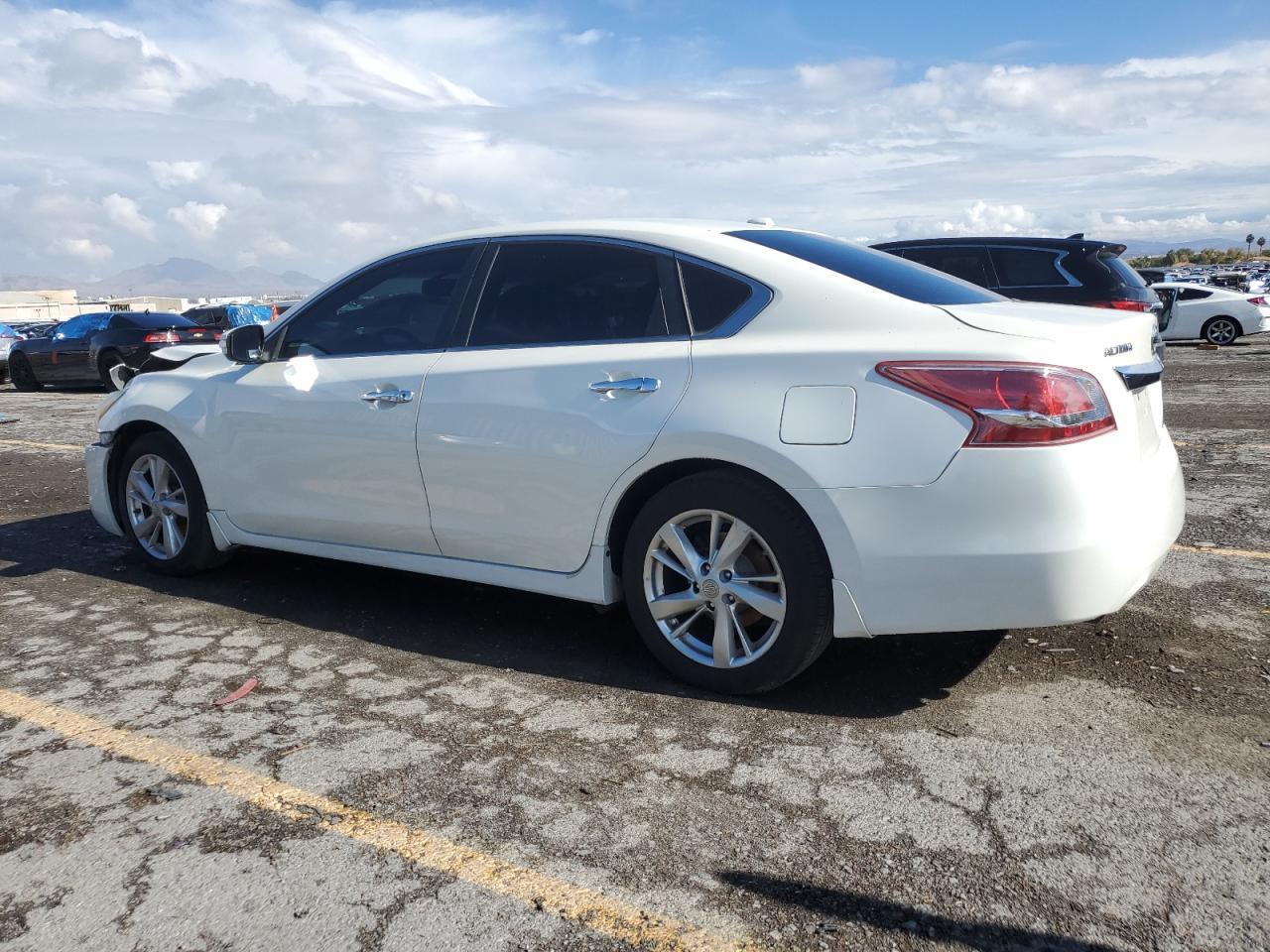 2013 Nissan Altima 2.5/S/Sv/Sl - Фото 2