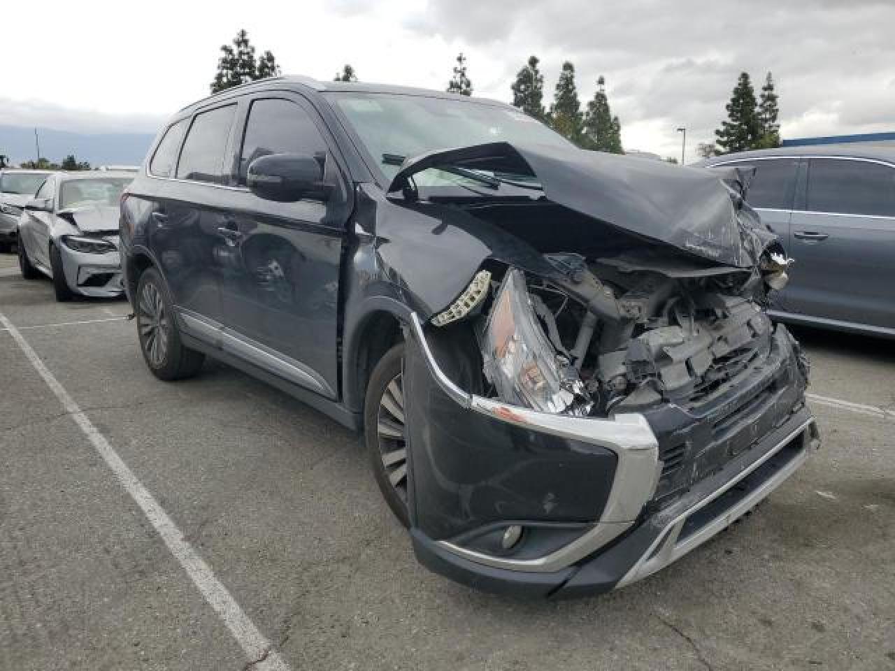 2020 Mitsubishi Outlander Se - Фото 4