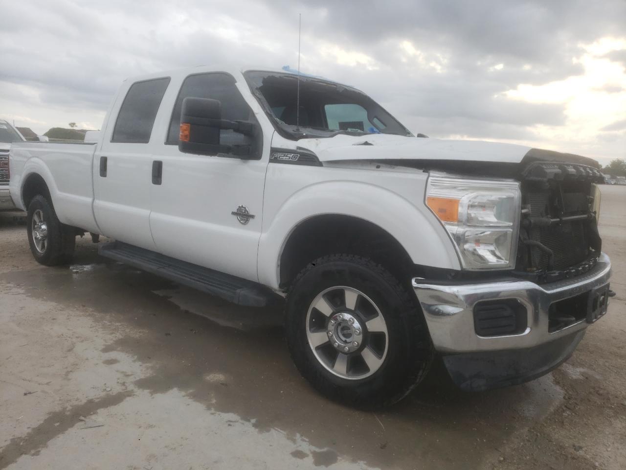 2015 Ford F250 Super Duty - Image 4