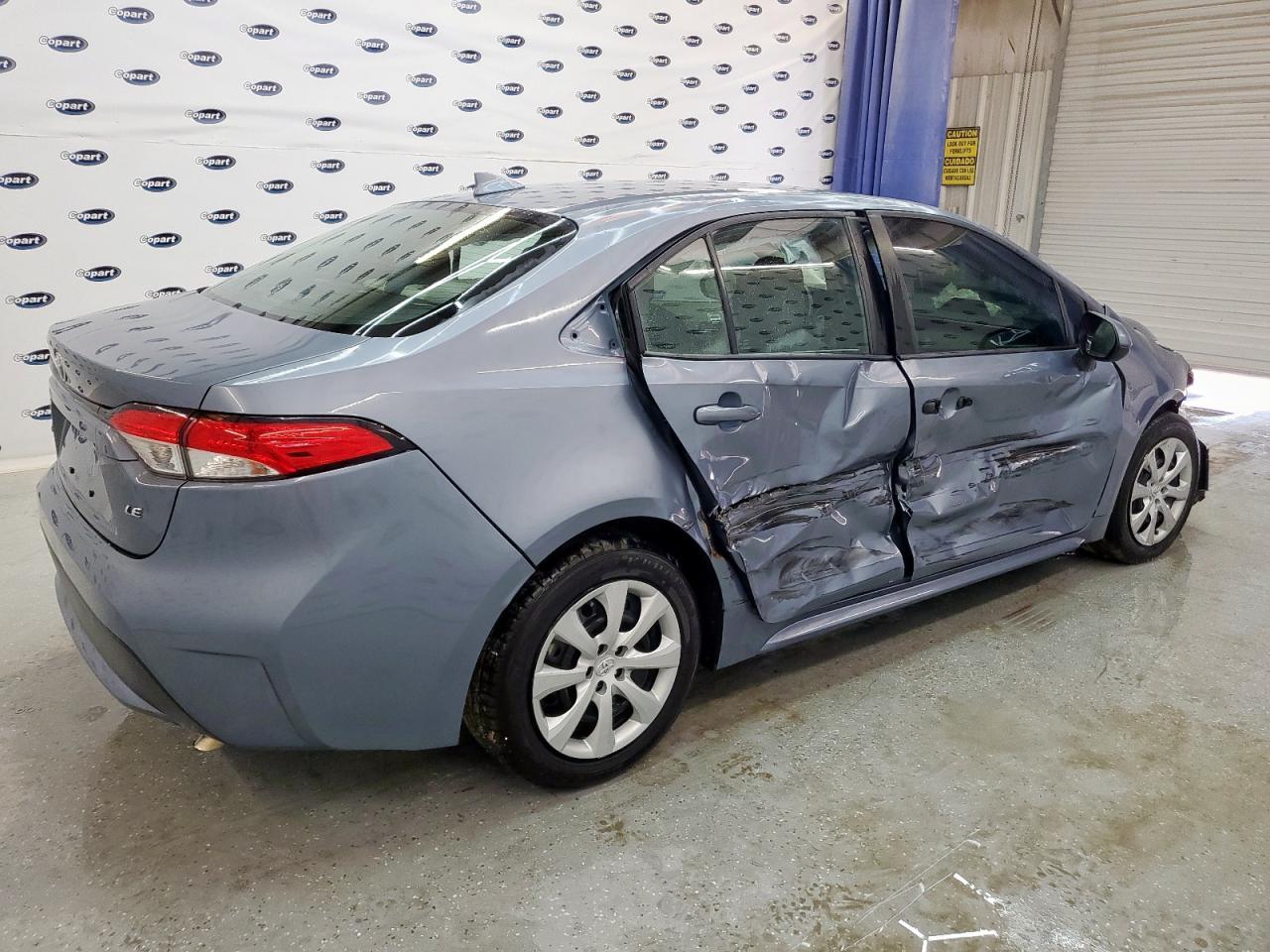 2021 Toyota Corolla Le - Фото 3