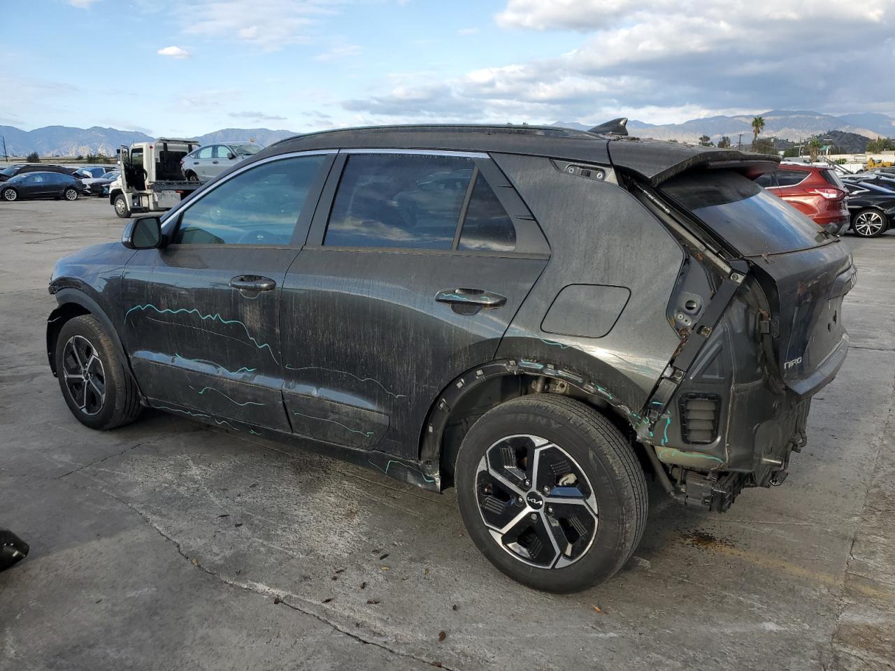 2023 Kia Niro Ex - Image 2