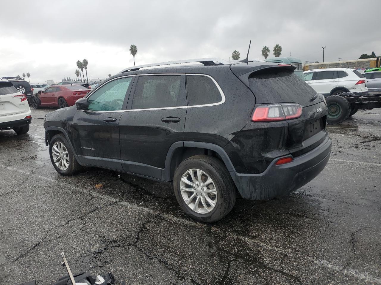 2019 Jeep Cherokee Latitude - Фото 2