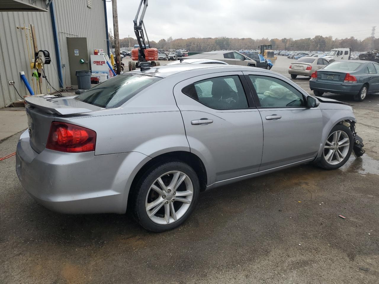 2014 Dodge Avenger Sxt - Image 3