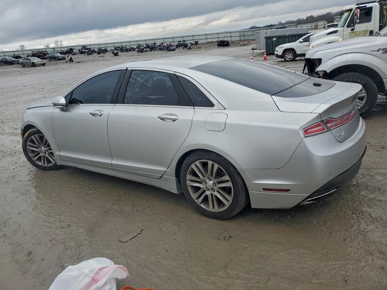 2013 Lincoln Mkz - Фото 2