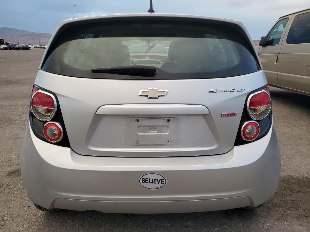 2014 Chevrolet Sonic Lt - Image 6