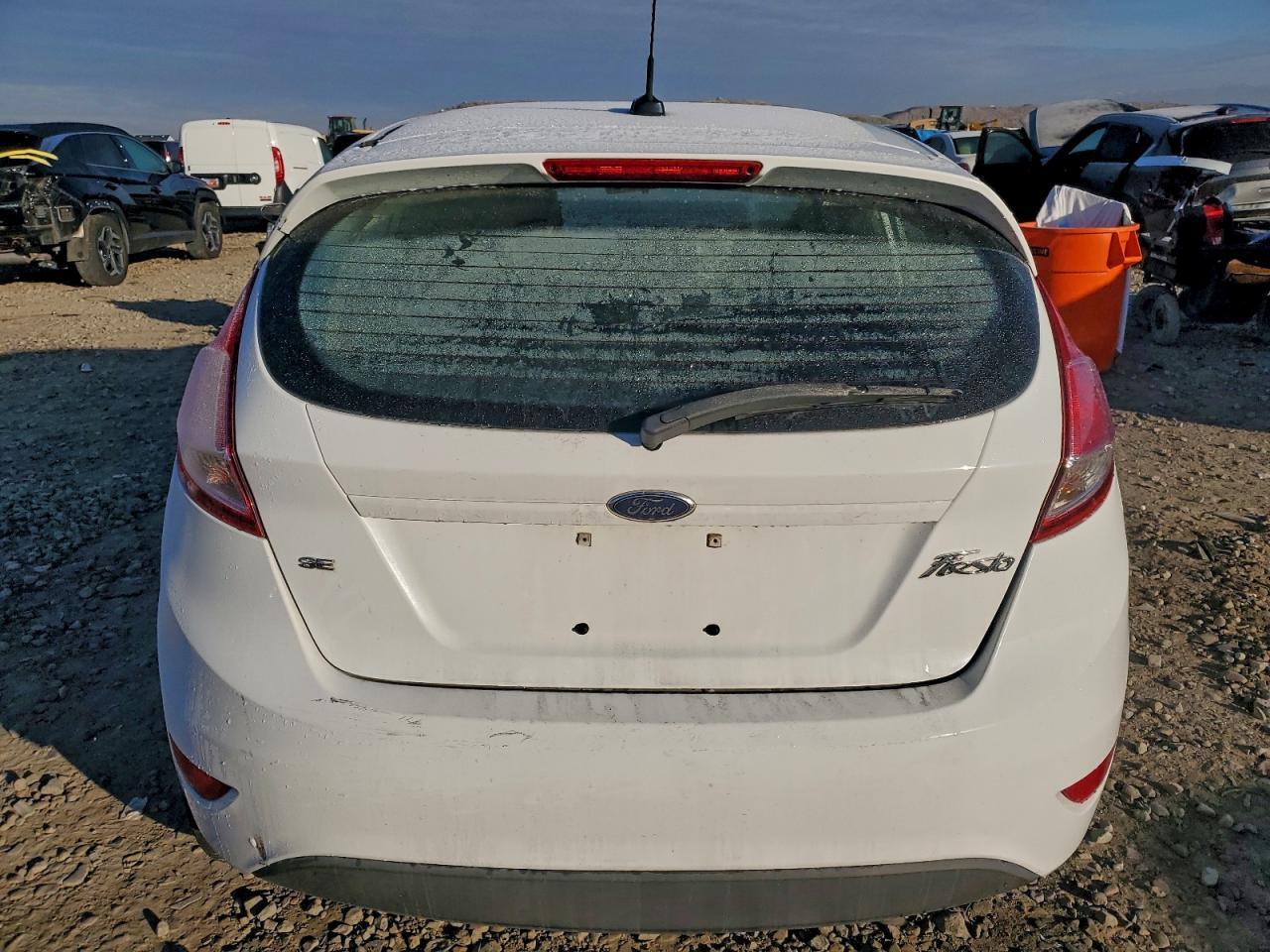 2014 Ford Fiesta Se - Image 6