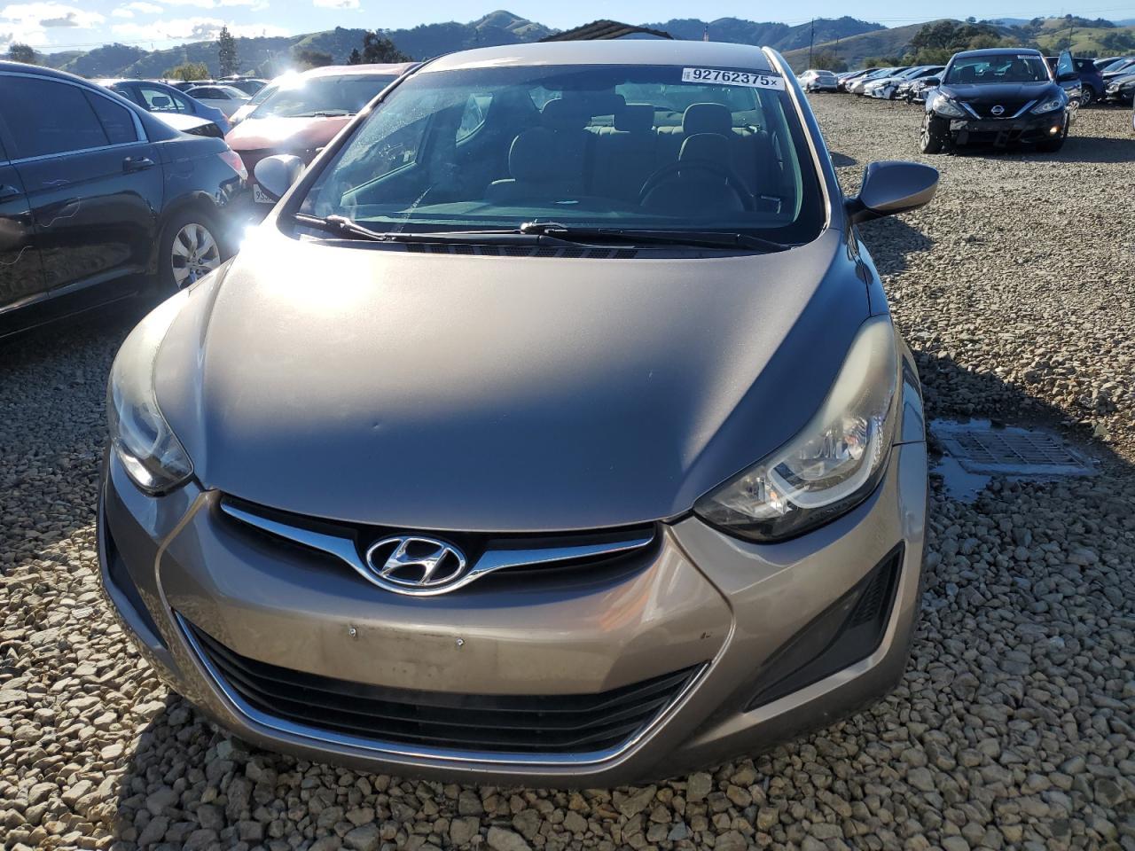 2014 Hyundai Elantra Se - Фото 5