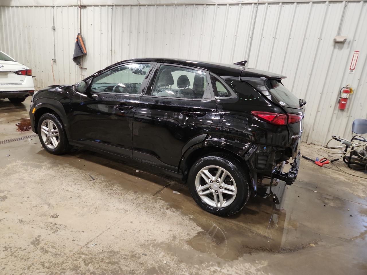 2022 Hyundai Kona - Image 2