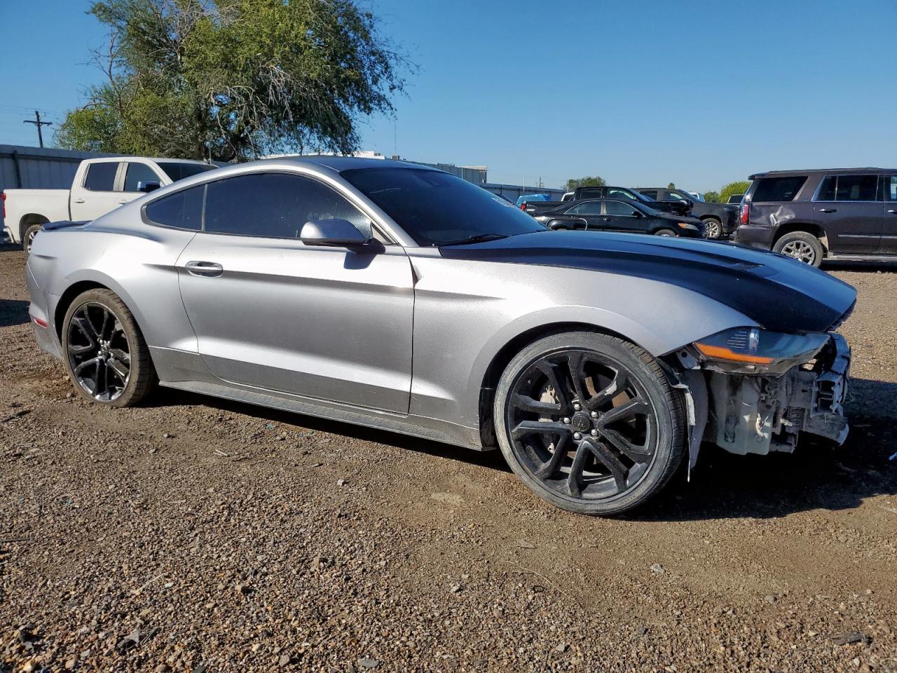 2022 Ford Mustang Gt - Фото 4