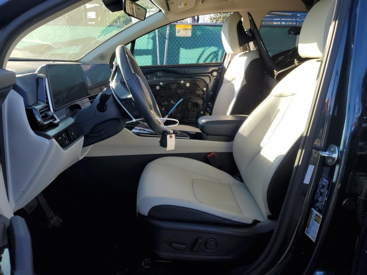2024 Kia Sportage Ex - Image 7