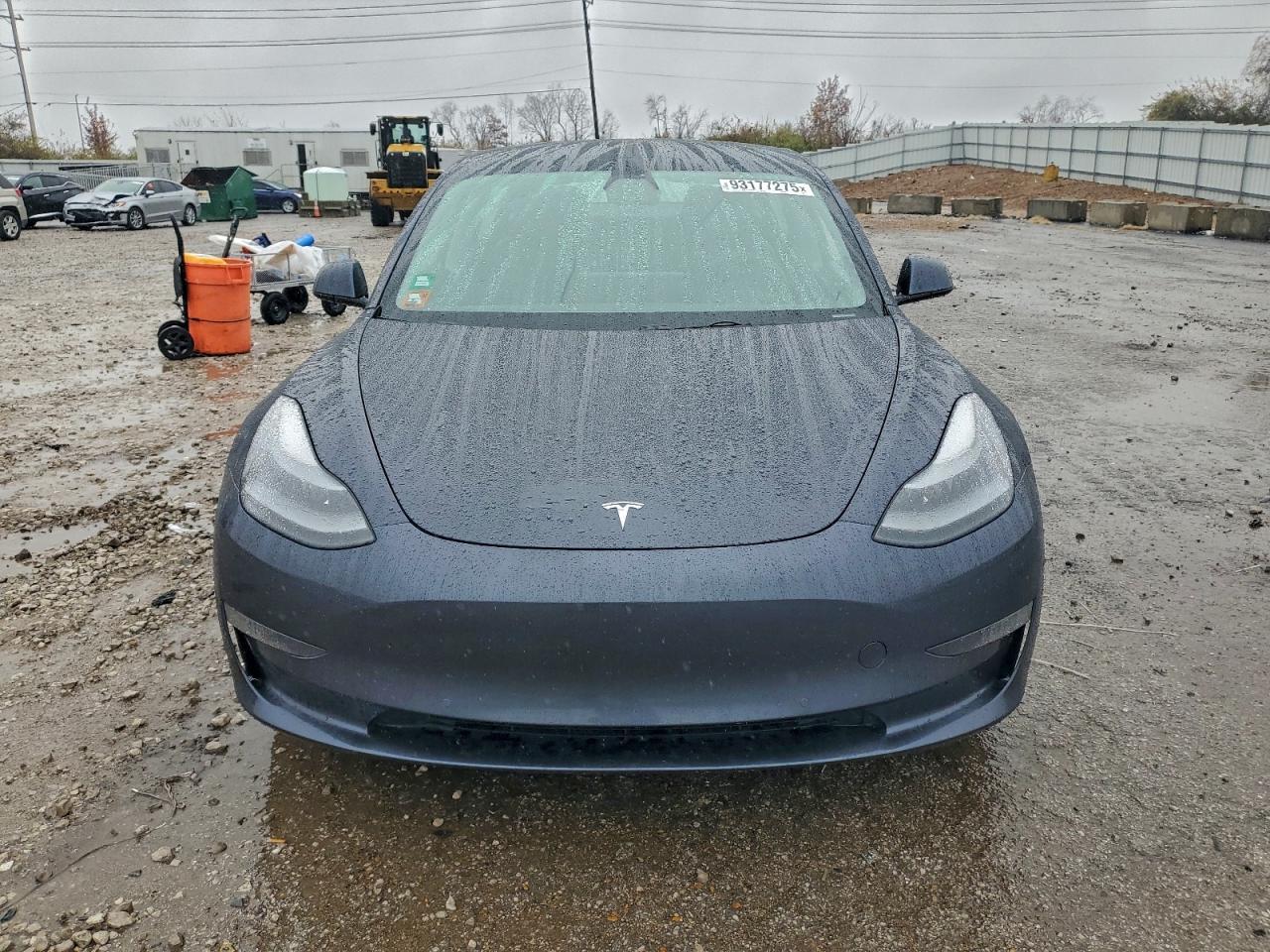 2021 Tesla Model 3 - Фото 5