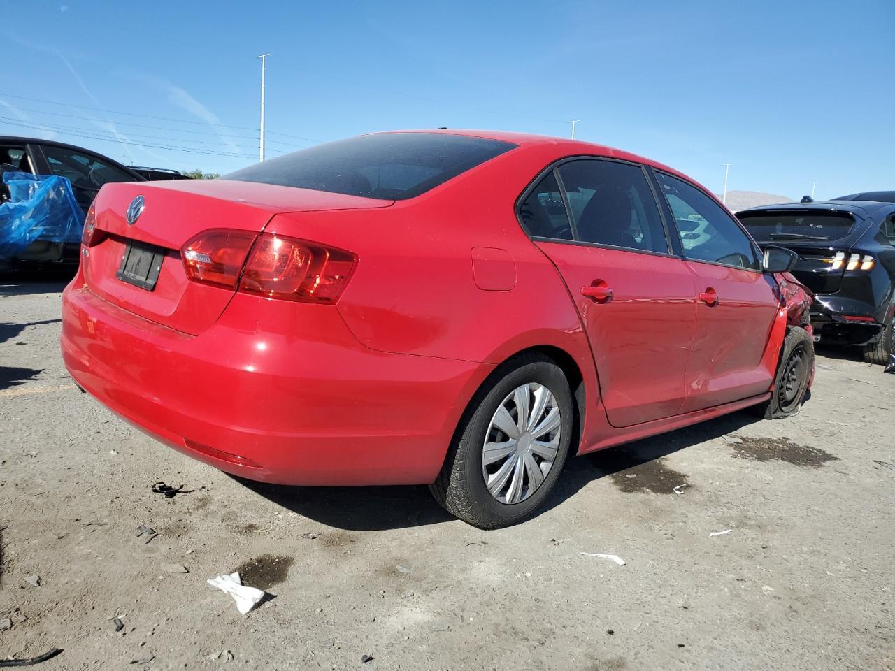 2014 Volkswagen Jetta Base - Image 3