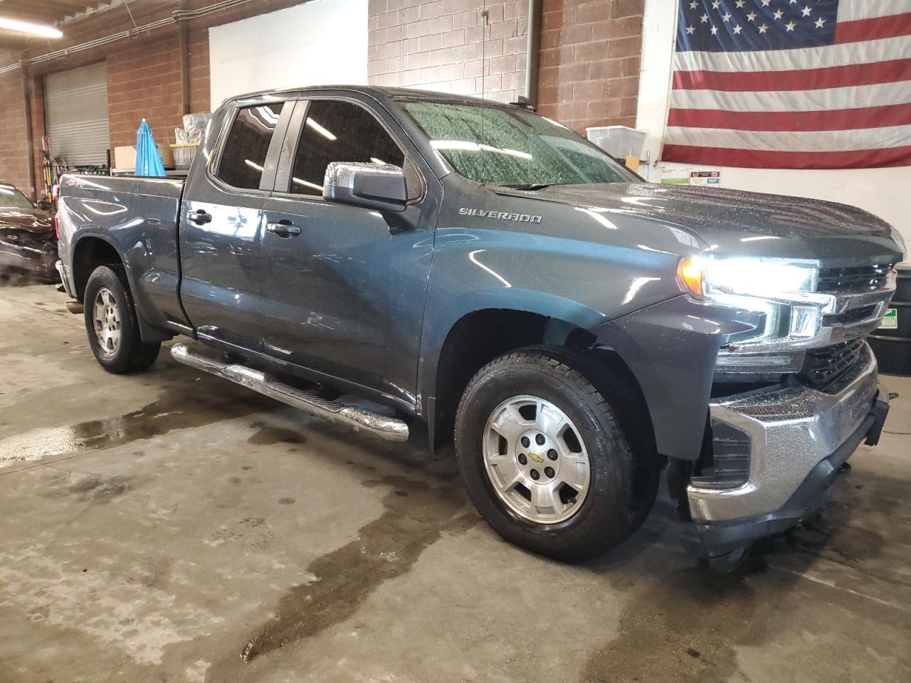 2019 Chevrolet Silverado K1500 Lt - Image 4