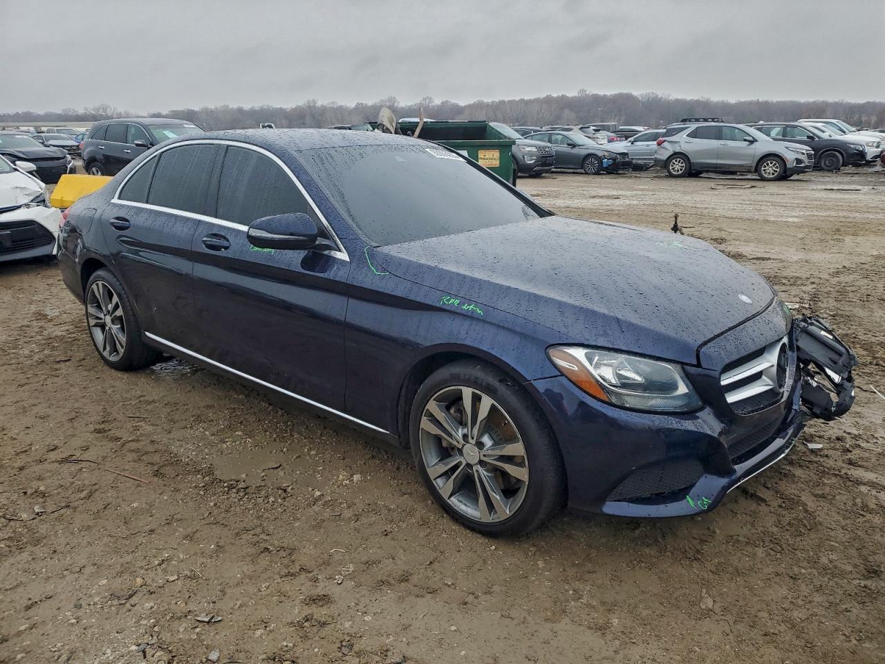2016 Mercedes-Benz C 300 4Matic - Image 4